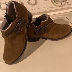 Sporto Suede Booties